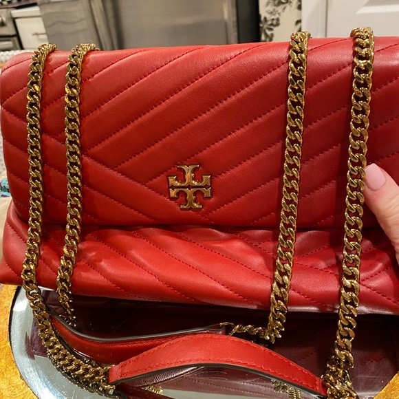 Kira Chevron Convertible Shoulder Bag Red - Picture 2 of 7